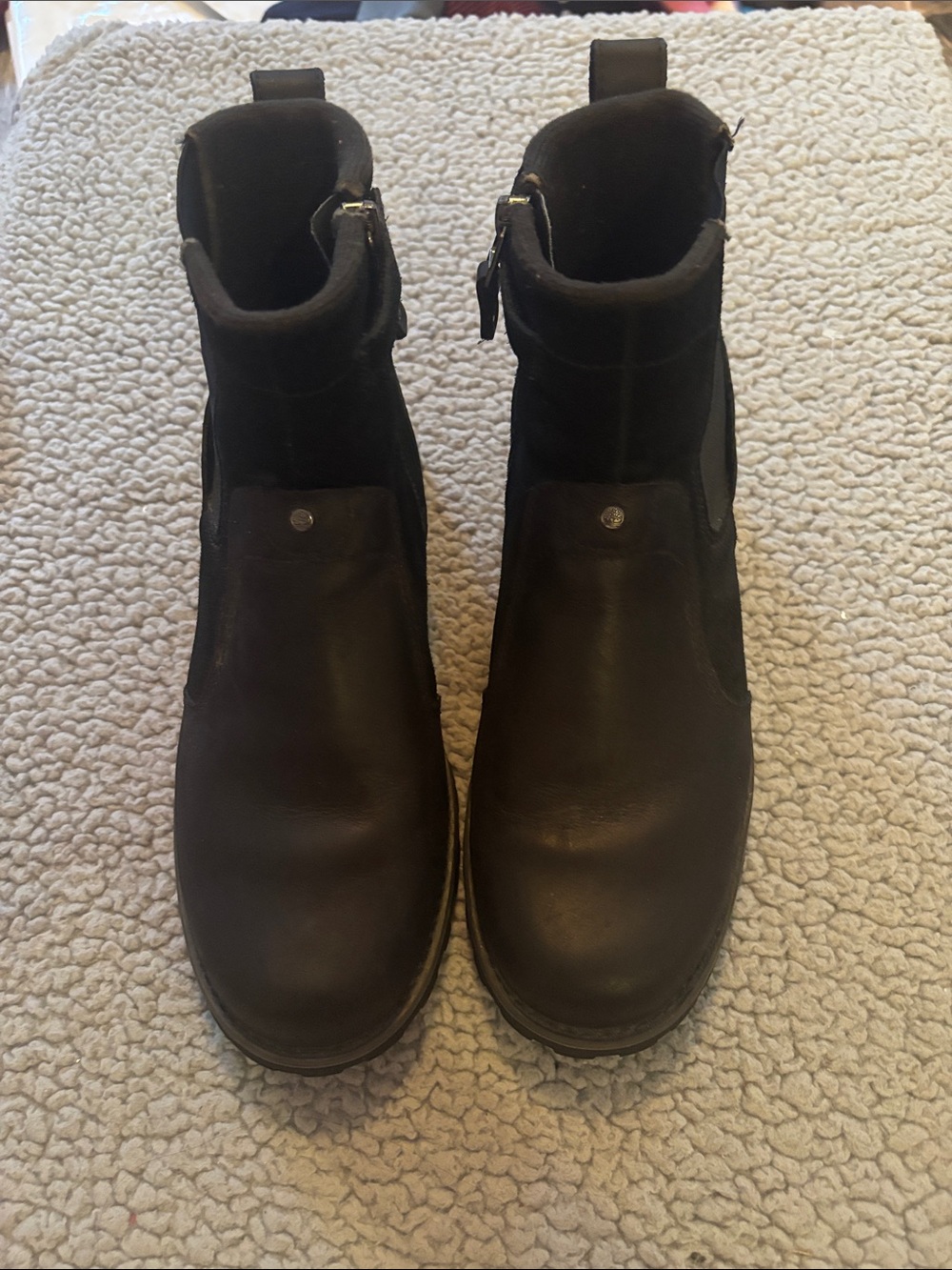 Timberland Women’s Black Ankle Leather and Suede Boots